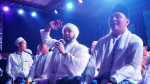 Sholawat Bareng Habib Syech, Mustafa Ajak Santri dan Ulama Turut Berjuang Bangun Lampung