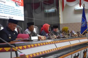DPRD Kota Metro Paripurnakan 6 Raperda Dan Rancangan APBD-Perubahan 2018