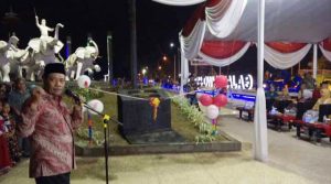 Tepat di Malam Tahun Baru 2019, Bupati Loekman Resmikan Icon Tugu Gajah Siwo Mergo Lamteng