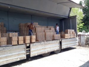 Logistik Dikirim Bertahap, 1.215 Dus Surat Suara Tiba di Lamteng