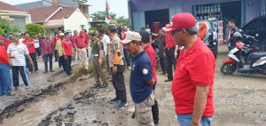 Antisipasi Banjir Bupati Loekman Gotong Royong Benahi Drainase