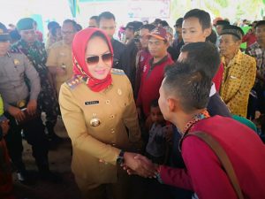 Serap Aspirasi Pembangunan, Bupati Winarti Sambagi Warganya di Dua Kecamatan