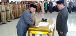 Bupati Saply Lantik Indra Kusuma Sebagai Penjabat Sekda Mesuji