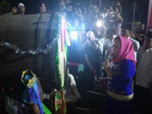 Masyarakat Menggala Tumpah Ruah Rayakan Malam Takbir