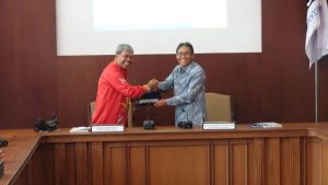 Bupati Loekman Teken MoU Agrobisnis dan Pendidikan Dengan UGM