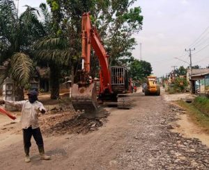 Jalan Poros Bandarjaya – Sulusuban Diperbaiki