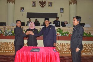 Sepakat, DPRD Tulang Bawang Setujui Raperda Perubahan APBD TA 2019