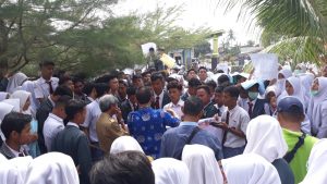 Siswa SMAN 1 Tebas Tuntut Transparansi Dana Bos dan Komite, Stepanus : Siswa Minta Ekskul Dianggarkan Tiadakan PR