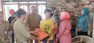 Ellya Lusiana Loekman Bantu Korban Kebakaran
