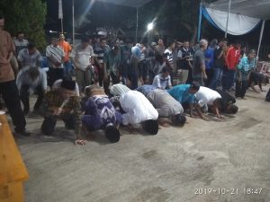 Dua Kali Menang Jadi Kades Tohir Abis Sholat Magrib Sujud Sukur