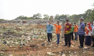 TPAS Karangrejo 90 Persen Tumpukan Sampah Plastik, A.Pairin : Kurangi Penggunaan Plastik   