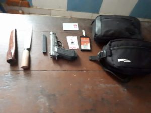 Polsek Punggur Tahan Oknum Wartawan, Diduga Aniaya Satpam, Saat Digeledah Bawa Sajam dan Airsoft Gun