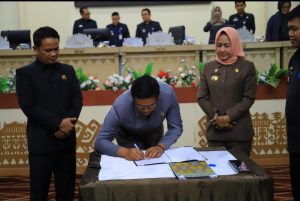 Wujudkan Generasi Berkualitas, DPRD Tulang Bawang Paripurnakan Raperda Layak Anak 