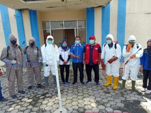 PMI Lakukan Penyemprotan Disinfektan Bersama Polres Way Kanan