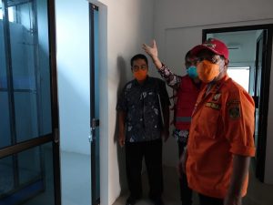Bupati Loekman Cek Kesiapan Ruang Isolasi Pasien Covid-19