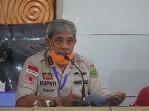 Bupati Loekman Minta Penyaluran Bantuan Covid-19 Sesuai Data