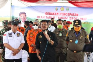 Perkuat Pertanian, Mentan Kunker ke Lamteng Ajak Petani Terus Tanam Padi