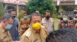 Gubenur Sosialisasikan UU Omnibus Law