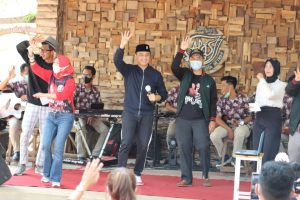 Plt DPP PSI Giring Ganesha Djumaryo Luncurkan lagu Kampanye Untuk Anna-Fritz