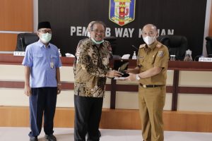 Pjs. Bupati Way Kanan Gelar Rapat Pemeriksaan Akhir Masa Jabatan