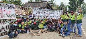Puluhan Karyawan PT Domus Jaya Yang Ditumahkan Demo Minta Dipekerjakan Kembali