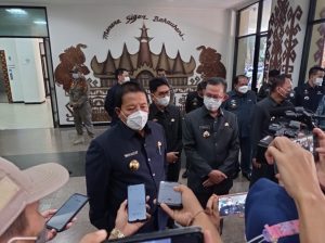 Delapan Pejabat Eselon Dua di Lantik, Gubenur Arinal : Harus Siap Kerja