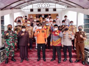 Bupati Musa Ahmad Sepakati Salat Idul Fitri 1442 H Dirumah