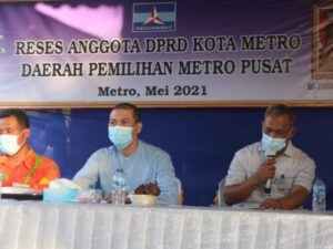 Tangkap Aspirasi Masyarakat Ketua Komisi II DPRD Metro Fahmi Anwar Reses di Yosomulyo