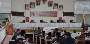 Rapat Paripurna Pengesahan LPPA DPRD Lamteng Kisruh Akibat Temuan Anggaran Tidak Sesuai