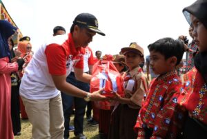 Tingkatkan SDM Melalui Pendidikan, Pemda Lambar Galakkan Program “Semua Bisa Melanjutkan Sekolah”