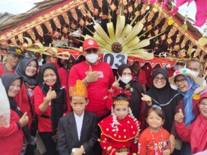Disdikbud Raih Juara 2 di Festival Perahu Hias HUT Mesuji