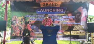 Walikota Metro Resmikan Pasar Kreatif Padas Grojok