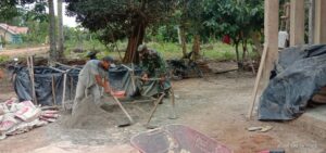 Sertu Sadali Budayakan Gotong Royong Bersama Masyarakat