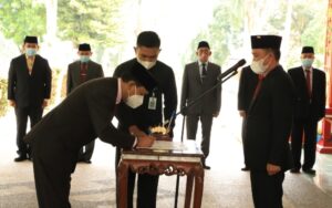 Pasca Rolling, 5 Pejabat Eselon II Yang Diminta Mundur Tunggu SK Terbaru