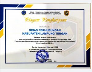 Dihsub Lamteng Terima Penghargaan Normalisasi ODOL