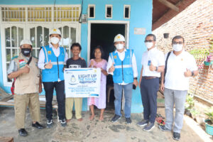 Light Up The Dream, Wujudkan Mimpi Warga Kurang Mampu Miliki Listrik Secara Gratis