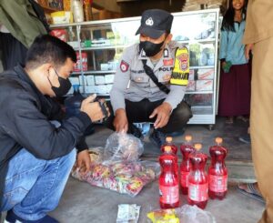 Polsek Bersama Intansi Terkait Sidak Toko Sembako di Andalas Cermin, Berikut Hasilnya
