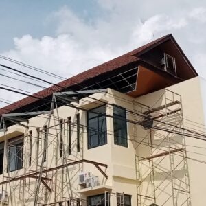 Diduga Labrak UU K3,  PPK Harus Hentikan’‘Gedung Mahan Munyai’’ RSUDAM