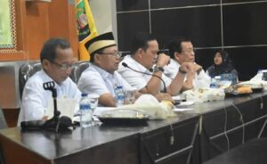 Bupati Dawam Rapat Evaluasi PAD