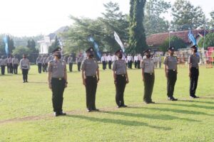Momen Hari Bhayangkara Ke-76, Puluhan Personel Polres Tulang Bawang Naik Pangkat
