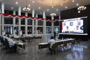 Gubernur Arinal Ikuti Pembahasan Revitalisasi TMII dan Evaluasi Anjungan Milik Pemprov Bersama Kemensetneg