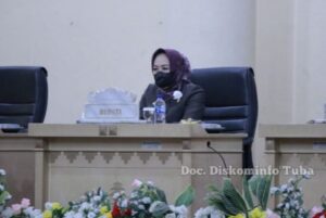 Bupati Tuba Winarti Mengikuti Rapat Paripurna DPRD Tuba Dalam Rangka Pertanggung Jawaban Tahun Anggaran APBD 2021