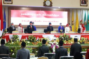 Rapat Paripurna DPRD Mendengarkan Pidato Kenegaraan Presiden RI Dalam Rangka HUT Ke-77 