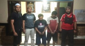 Polsek Dente Teladas Tangkap Dua Pemain Judi Togel di Sebuah Rumah