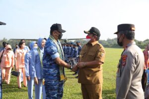 Saksikan Latihan tempur Jalak Sakti, Gubernur Arinal dan Danlanud Letkol Nav Yohanas Ridwan