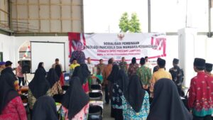 FX Siman Gelar IPWK di Pondok Pesantren