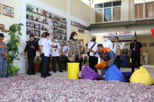 Wagub Tinjau TPS 3R Jejama Secancanan di Pringsewu