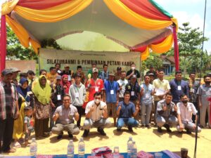 Silaturahmi dan pembinaan petani karet depo nasional indra loka jaya