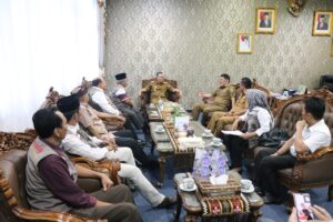 Audensi, Sekdaprov Lampung Harapkan FKUB Lampung Aktif Tumbuhkan Kerukunan Umat Beragama 