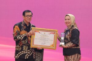 Sekwan Tina Malinda “Hattrick” JDIH Nasional dari Kemenkumham
